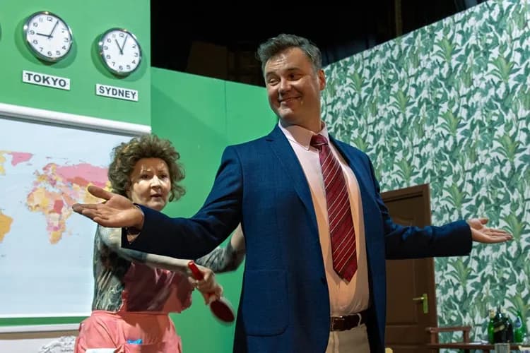 Przemysław Kania aktor: jego niezwykła kariera i osiągnięcia w teatrze